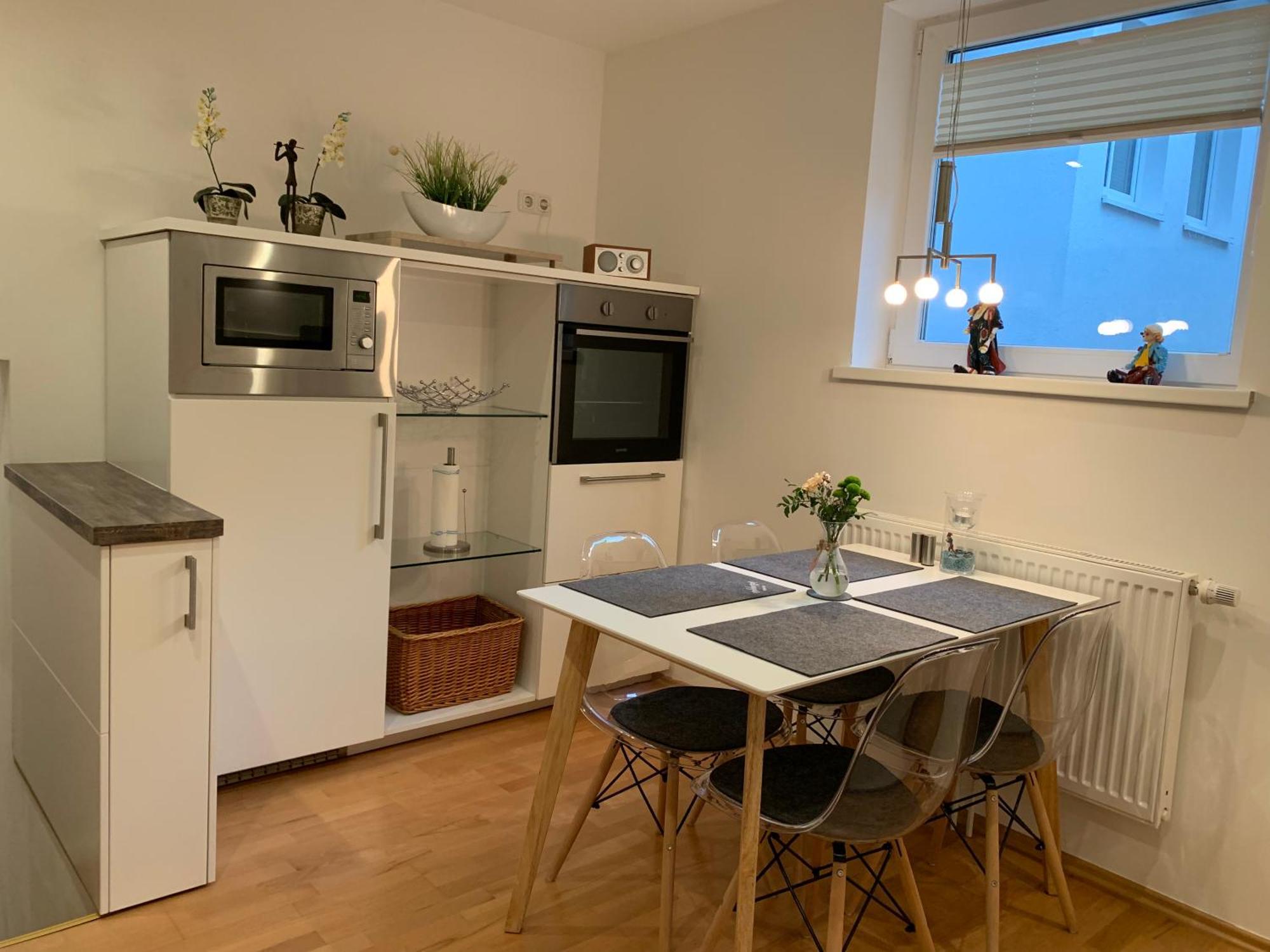 Ferienwohnung Janus Altstadt-Hameln Haus 2 Inklusive Parkplatz - Mit Und Ohne Terrasse Oder Loggia 하멜른 외부 사진