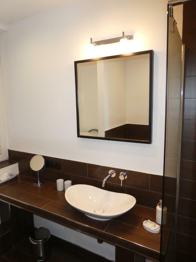 Ferienwohnung Janus Altstadt-Hameln Haus 2 Inklusive Parkplatz - Mit Und Ohne Terrasse Oder Loggia 하멜른 외부 사진