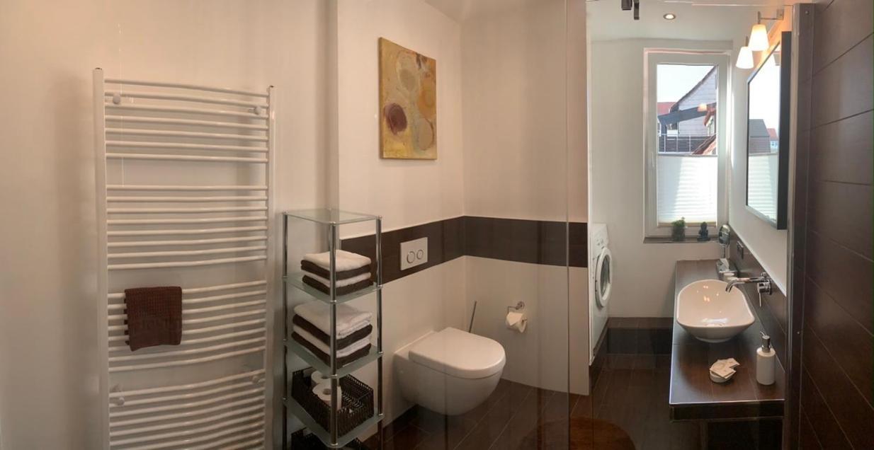 Ferienwohnung Janus Altstadt-Hameln Haus 2 Inklusive Parkplatz - Mit Und Ohne Terrasse Oder Loggia 하멜른 외부 사진