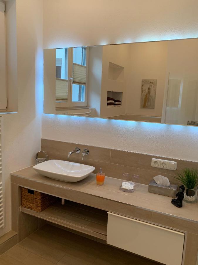 Ferienwohnung Janus Altstadt-Hameln Haus 2 Inklusive Parkplatz - Mit Und Ohne Terrasse Oder Loggia 하멜른 외부 사진
